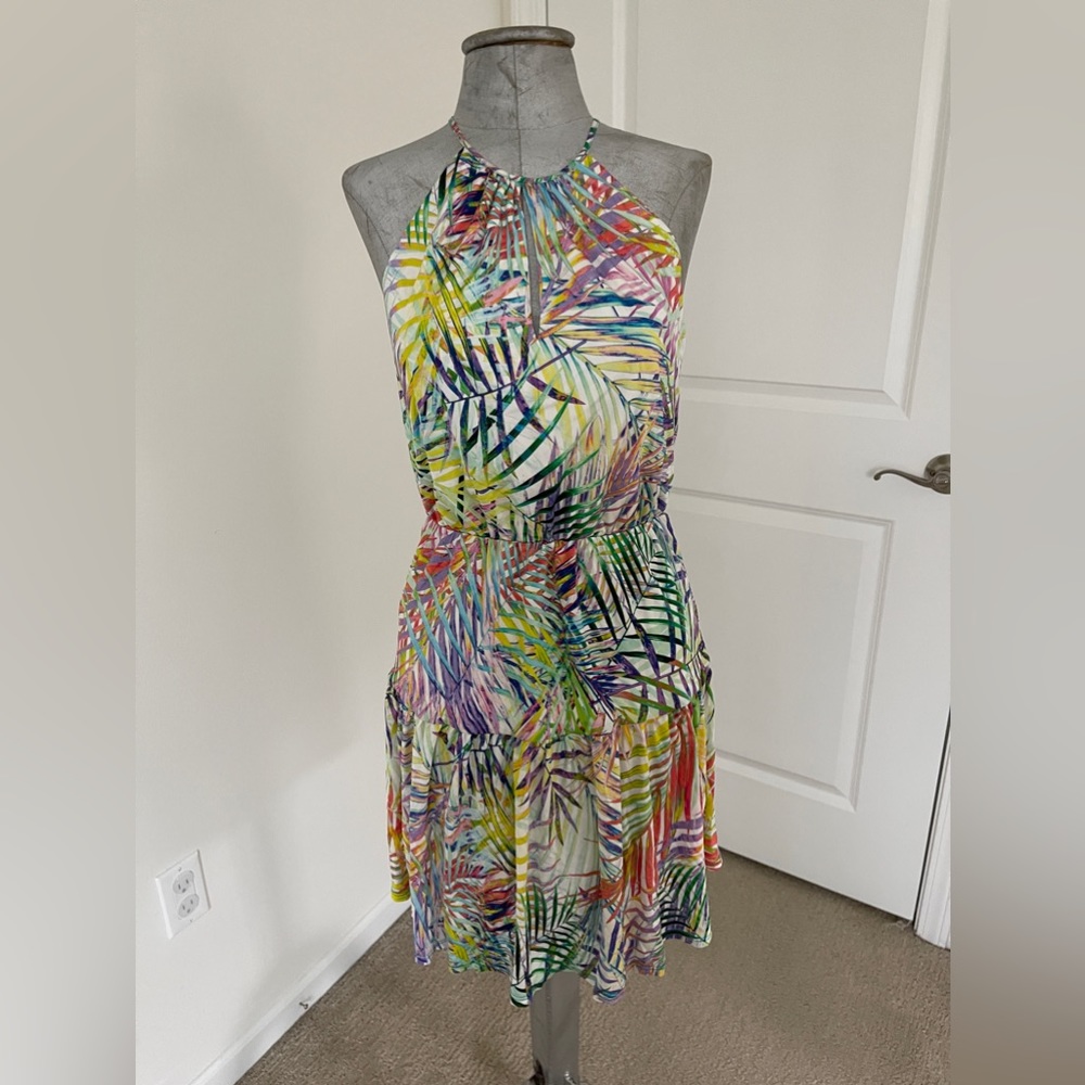 PARKER TROPICAL PRINT TIERED KEYHOLE DRESS
